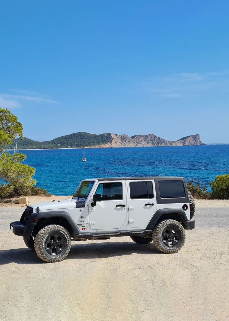 Welcome to Autos Senna... Welcome to Ibiza… 